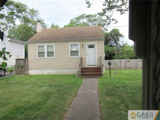 Foreclosed Home - 68 MACARTHUR AVE, 08872
