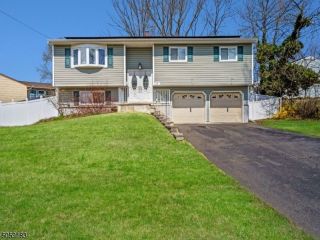 Foreclosed Home - 25 FULTON RD, 08873