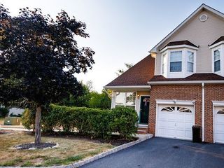 Foreclosed Home - 46 GALLOP LN, 08873