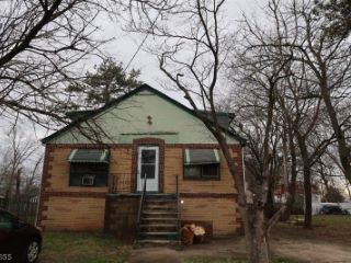 Foreclosed Home - 264 GIRARD AVE, 08873