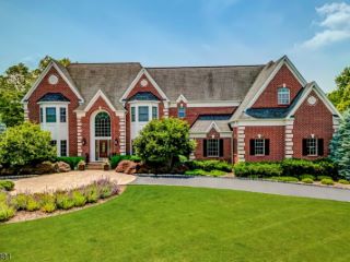 Foreclosed Home - List 101286103