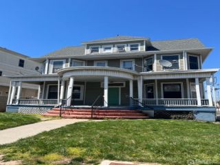 Foreclosed Home - 165 LIVINGSTON AVE, 08901