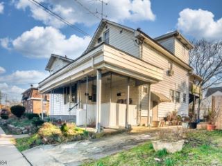 Foreclosed Home - 4 7TH ST, 08901