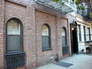Foreclosed Home - 323 E 21ST ST APT 1B, 10010