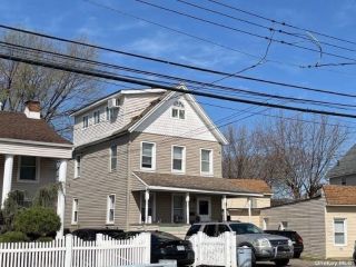 Foreclosed Home - 618 PORT RICHMOND AVE, 10302