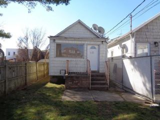 Foreclosed Home - 68a Windom Ave, 10305