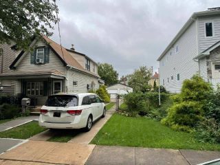 Foreclosed Home - 275 ATLANTIC AVE, 10305