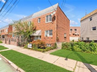Foreclosed Home - 1930 BRONXDALE AVE, 10462