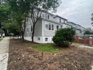 Foreclosed Home - 3699 HARPER AVE, 10466