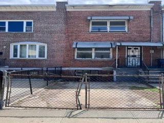 Foreclosed Home - 1112 E 213TH ST, 10469