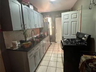 Foreclosed Home - 936 E 221ST ST, 10469