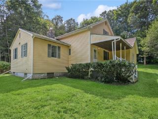 Foreclosed Home - 9 KENSINGTON RD, 10509