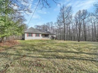 Foreclosed Home - 495 E MOUNTAIN RD N, 10516