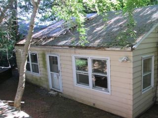 Foreclosed Home - 4 Melnick Pl, 10537