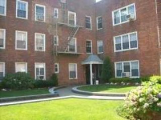 Foreclosed Home - 1815 PALMER AVE APT 2I, 10538