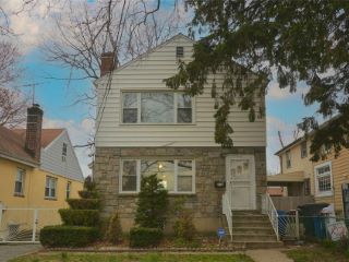 Foreclosed Home - 778 S 5TH AVE, 10550