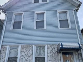 Foreclosed Home - 418 S 5TH AVE, 10550