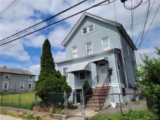 Foreclosed Home - 66 SMITH ST, 10580
