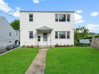Foreclosed Home - 35 STRATTON ST, 10701