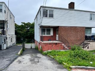 Foreclosed Home - 31 TROY LN, 10701