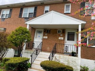 Foreclosed Home - 13062 Glenwood Ave 62, 10703