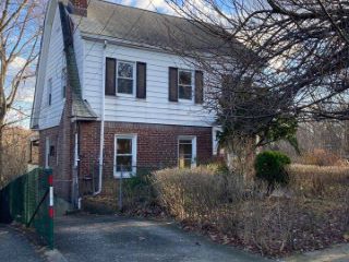 Foreclosed Home - 10 LEROY AVE, 10705