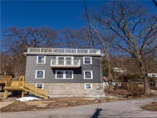 Foreclosed Home - 343 JERSEY AVE, 10925