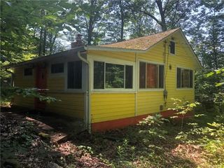 Foreclosed Home - 11 ECHO TRL, 10950