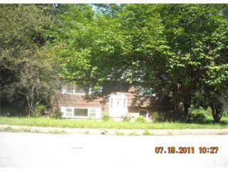 Foreclosed Home - 8 IMPERIAL LN, 10977