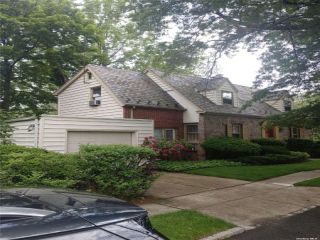 Foreclosed Home - 25 HIGHLAND PL, 11020