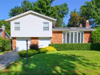 Foreclosed Home - 35 LEWIS LN, 11050