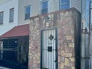 Foreclosed Home - 204 SHEFFIELD AVE, 11207