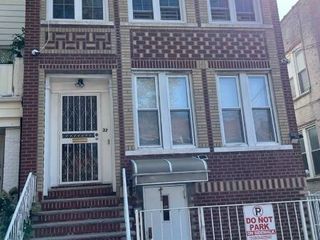 Foreclosed Home - 37 SHERIDAN AVE, 11208
