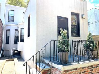 Foreclosed Home - 437 BAY RIDGE PKWY, 11209