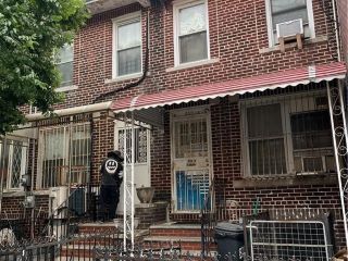 Foreclosed Home - 820A 53RD ST, 11220