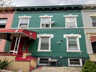 Foreclosed Home - 2815 NEWKIRK AVE, 11226