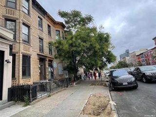 Foreclosed Home - 1551 EASTERN PKWY, 11233