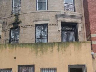 Foreclosed Home - 1453 EASTERN PKWY, 11233