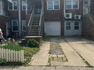 Foreclosed Home - 2054 E 61ST ST, 11234