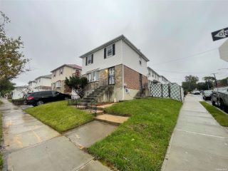 Foreclosed Home - 2215 WHITESTONE EXPY, 11357