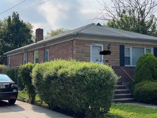 Foreclosed Home - 4014 195TH ST, 11358