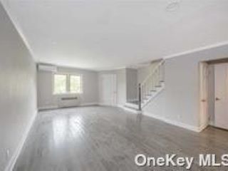 Foreclosed Home - List 100611471