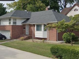 Foreclosed Home - 6955 KESSEL ST, 11375