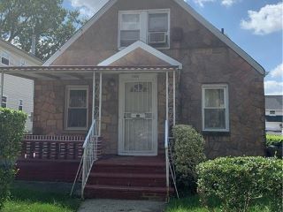Foreclosed Home - 11830 199TH ST, 11412