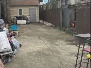 Foreclosed Home - 12409 MONTAUK ST, 11413