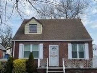 Foreclosed Home - List 100857335