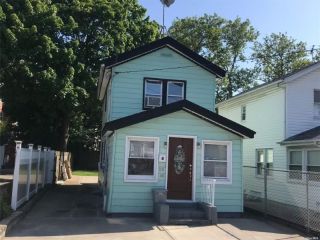 Foreclosed Home - 21868 110TH AVE, 11429