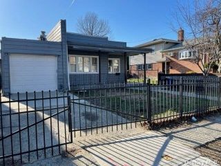 Foreclosed Home - 8022 166TH ST, 11432