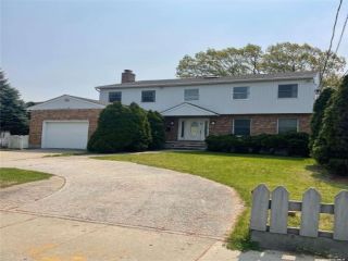Foreclosed Home - 317 W BROADWAY, 11516
