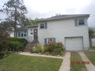 Foreclosed Home - 405 MILLER AVE, 11520